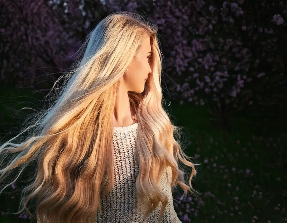Les cheveux et la spiritualité : un lien sacré à travers les âges