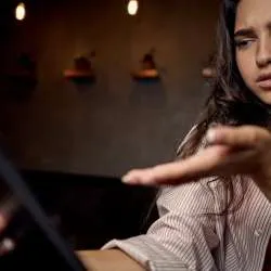 L’heure du désenchantement de la voyance sur Tiktok