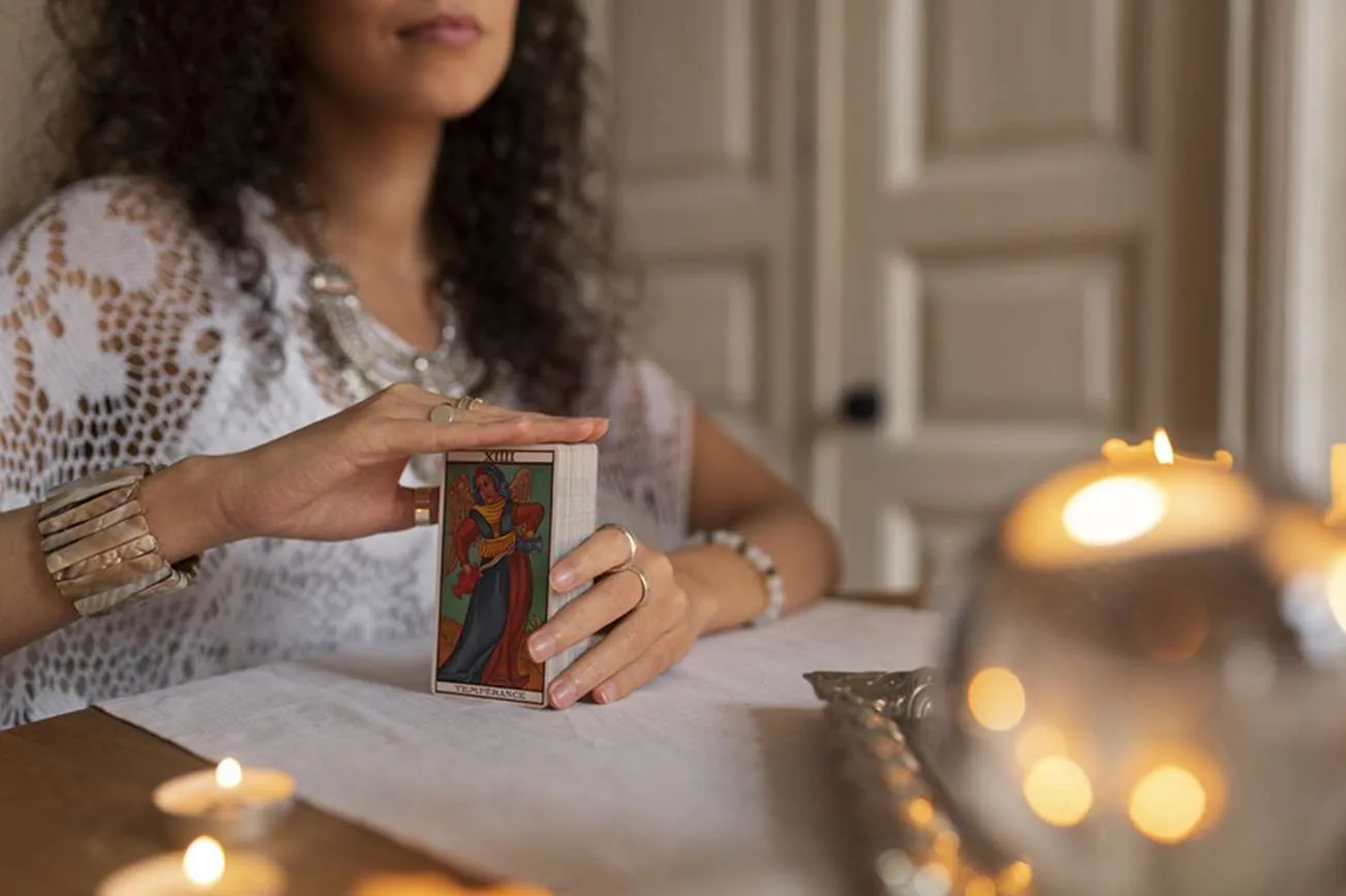 Taroscopie octobre 2026 : votre tarot du mois pour aller plus loin que prévu