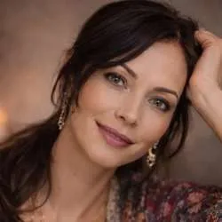 Elyne voyant chez Kanditel