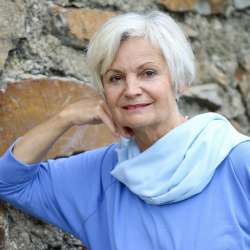 Myhra expert voyance sur Kanditel